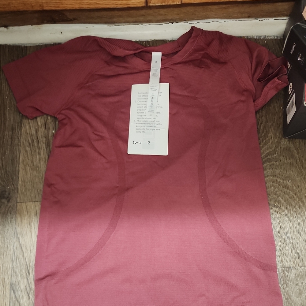 Lululemon Athletica Pink Fitted Short Sleeve T-Shirt